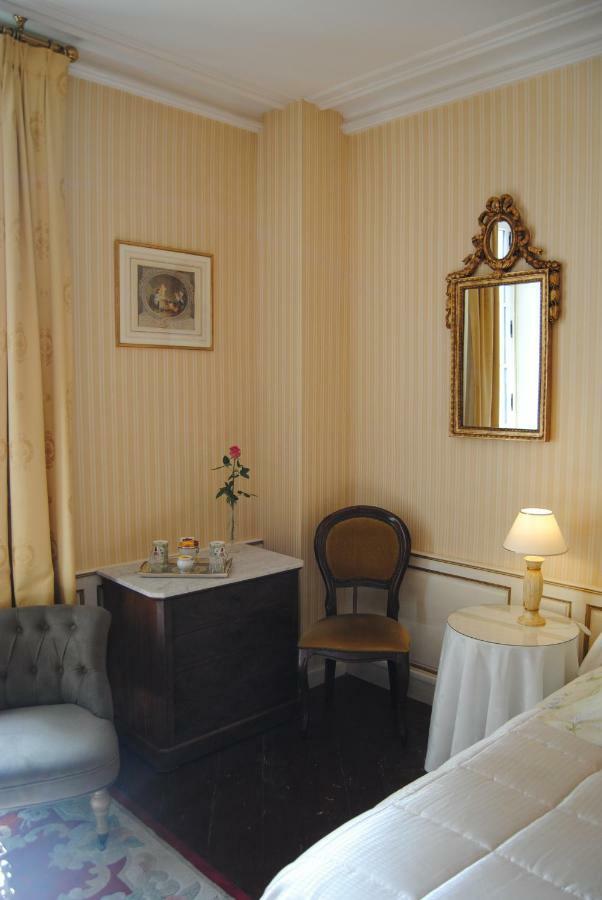 Hotel Particulier De Sainte Croix Bayeux Eksteriør bilde