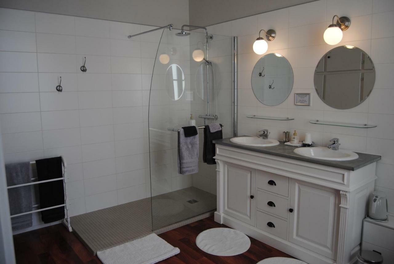 Hotel Particulier De Sainte Croix Bayeux Eksteriør bilde